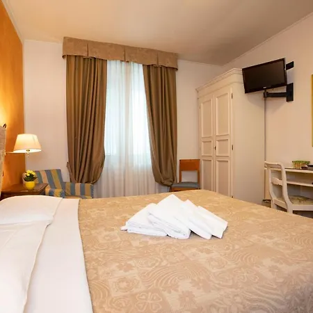 Arcobaleno Hotel 3*