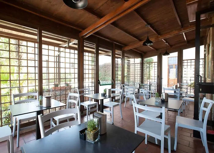 מלון Arcobaleno 3*